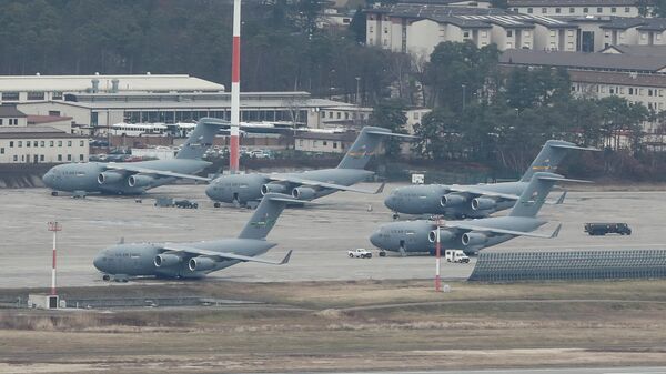 Aviões dos EUA na base do país em Ramstein, Alemanha, 4 de fevereiro de 2022 - Sputnik Brasil