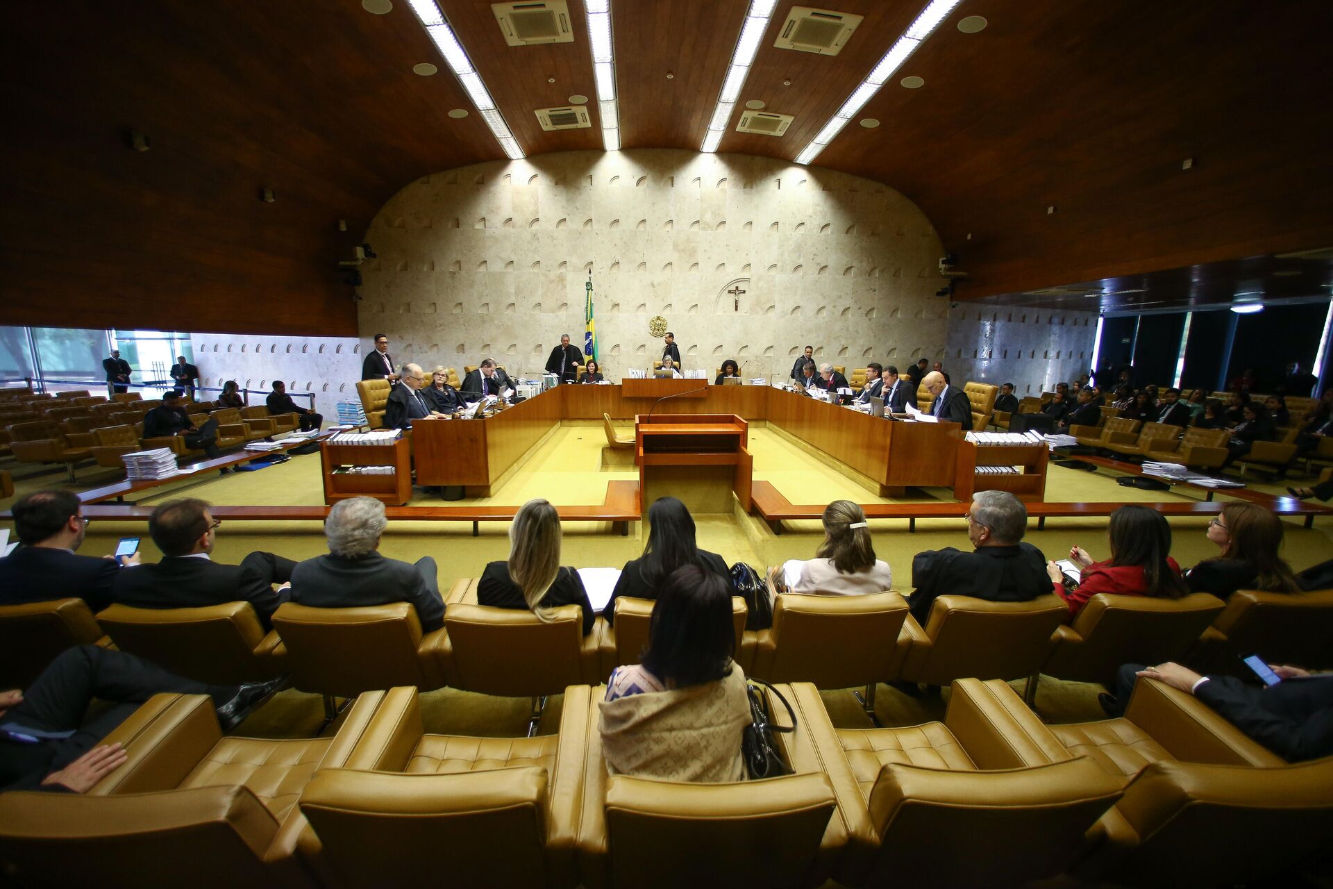 Sessão plenária do STF em 11 de outubro, de 2017, em Brasília - Sputnik Brasil, 1920, 21.05.2022