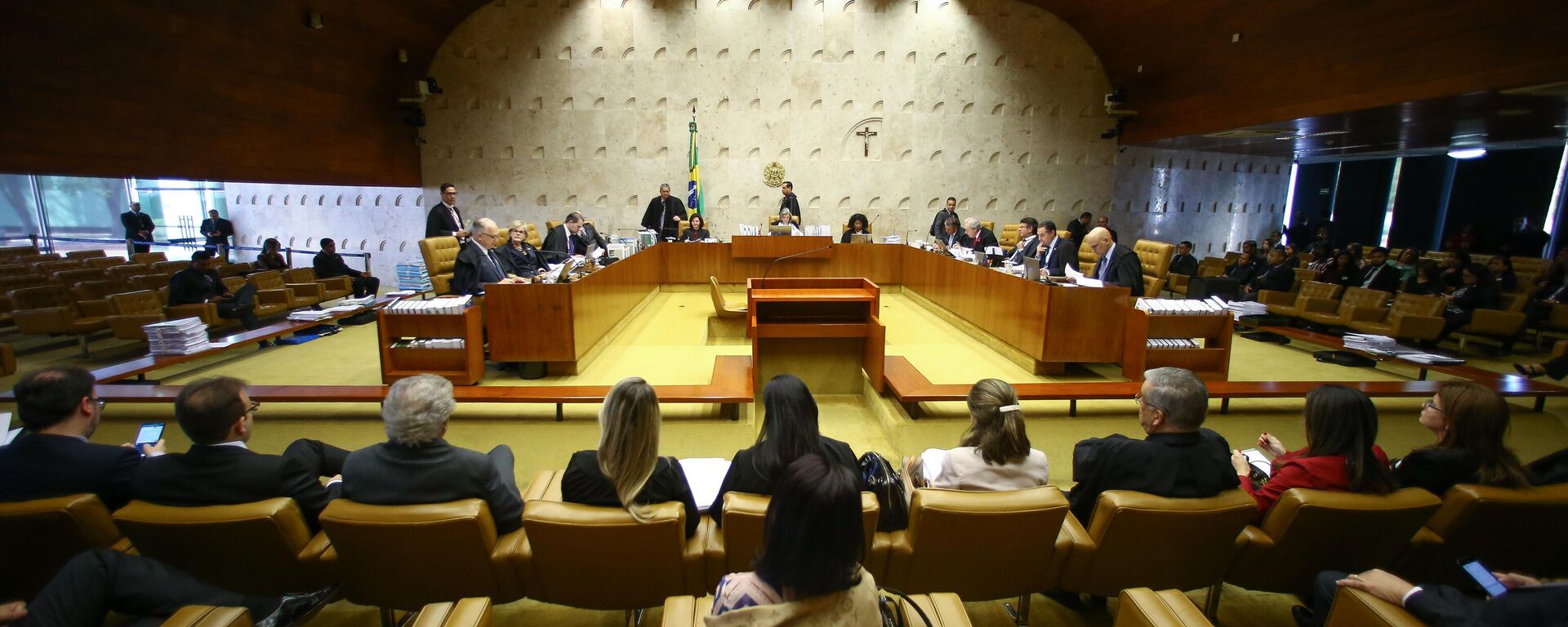 Sessão plenária do STF em 11 de outubro, de 2017, em Brasília - Sputnik Brasil, 1920, 10.05.2022