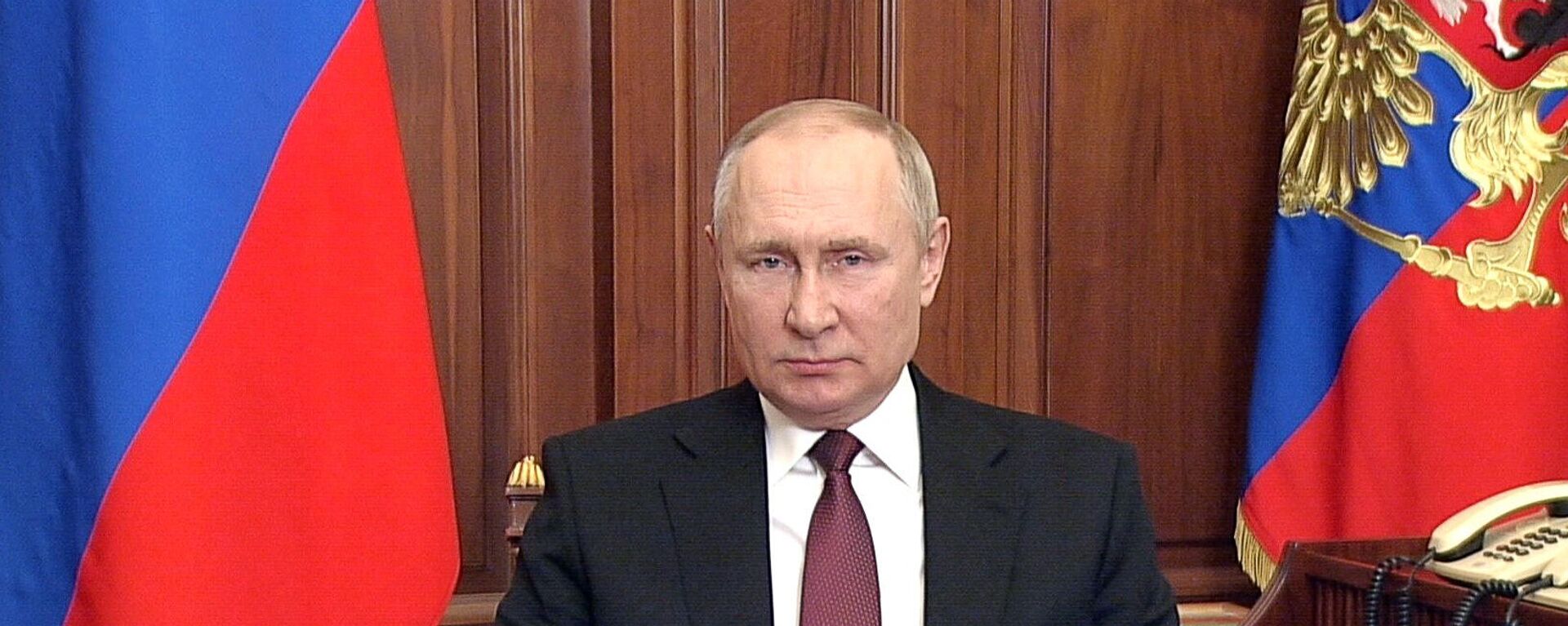 Presidente da Rússia, Vladimir Putin, durante discurso ao povo em 24 de fevereiro de 2024 - Sputnik Brasil, 1920, 24.02.2022