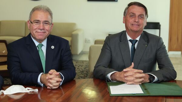 Jair Bolsonaro em reunião com o Ministro da Saúde, Marcelo Queiroga, 21 de julho de 2021 - Sputnik Brasil