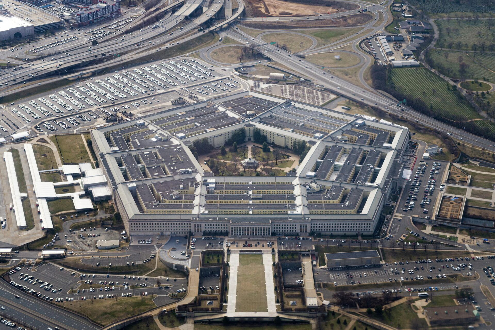 Em Washington, nos EUA, imagem mostra a visão aérea do Pentágono, em 3 de março de 2022 - Sputnik Brasil, 1920, 25.03.2022
