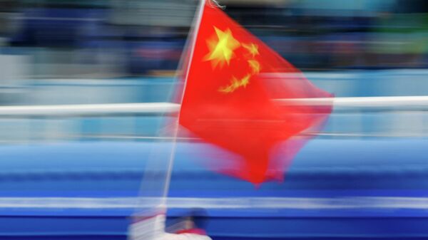 Bandeira chinesa é ondulada durante Jogos Paraolímpicos de Pequim, China, 12 de março de 2022 - Sputnik Brasil