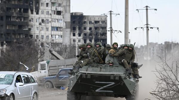 Militares da Milícia Popular da RPD em Mariupol, Ucrânia, 16 de março de 2022 - Sputnik Brasil