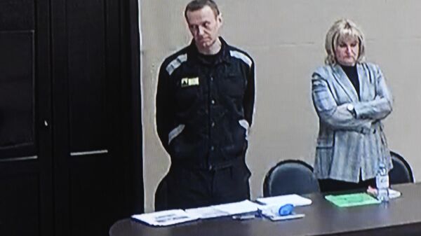 Imagem de processo contra Aleksei Navalny, opositor russo sendo julgado em colônia penal na região de Vladimir, Rússia, foto publicada em 22 de março de 2022 - Sputnik Brasil