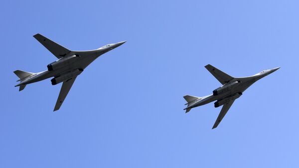 Bombardeiros estratégicos russos Tu-160 - Sputnik Brasil
