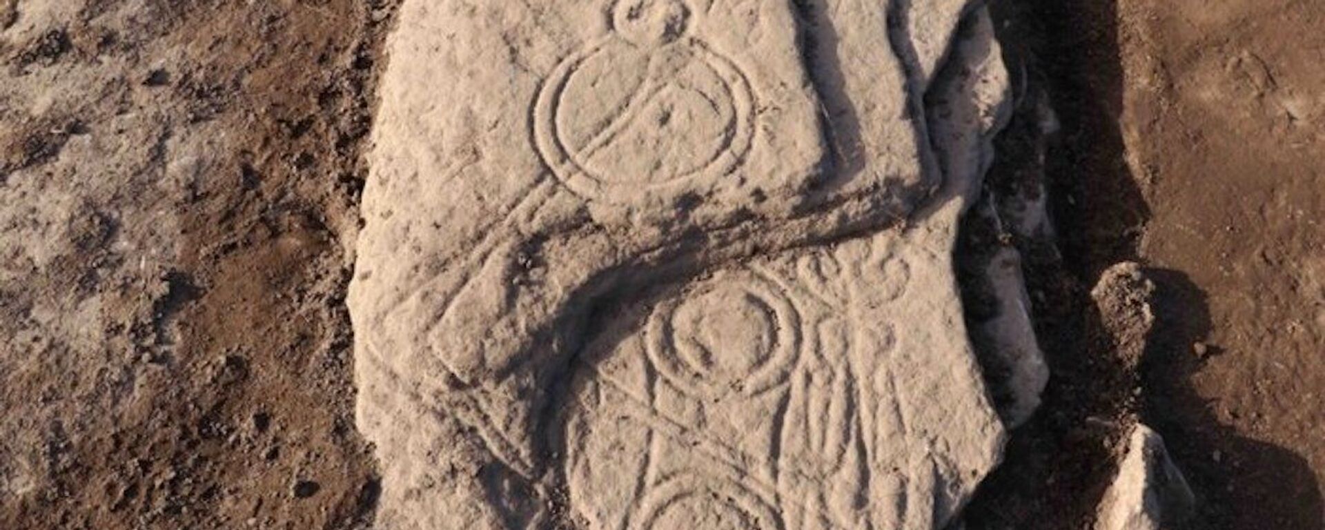 Misteriosos símbolos pictos descobertos na Escócia - Sputnik Brasil, 1920, 04.11.2022