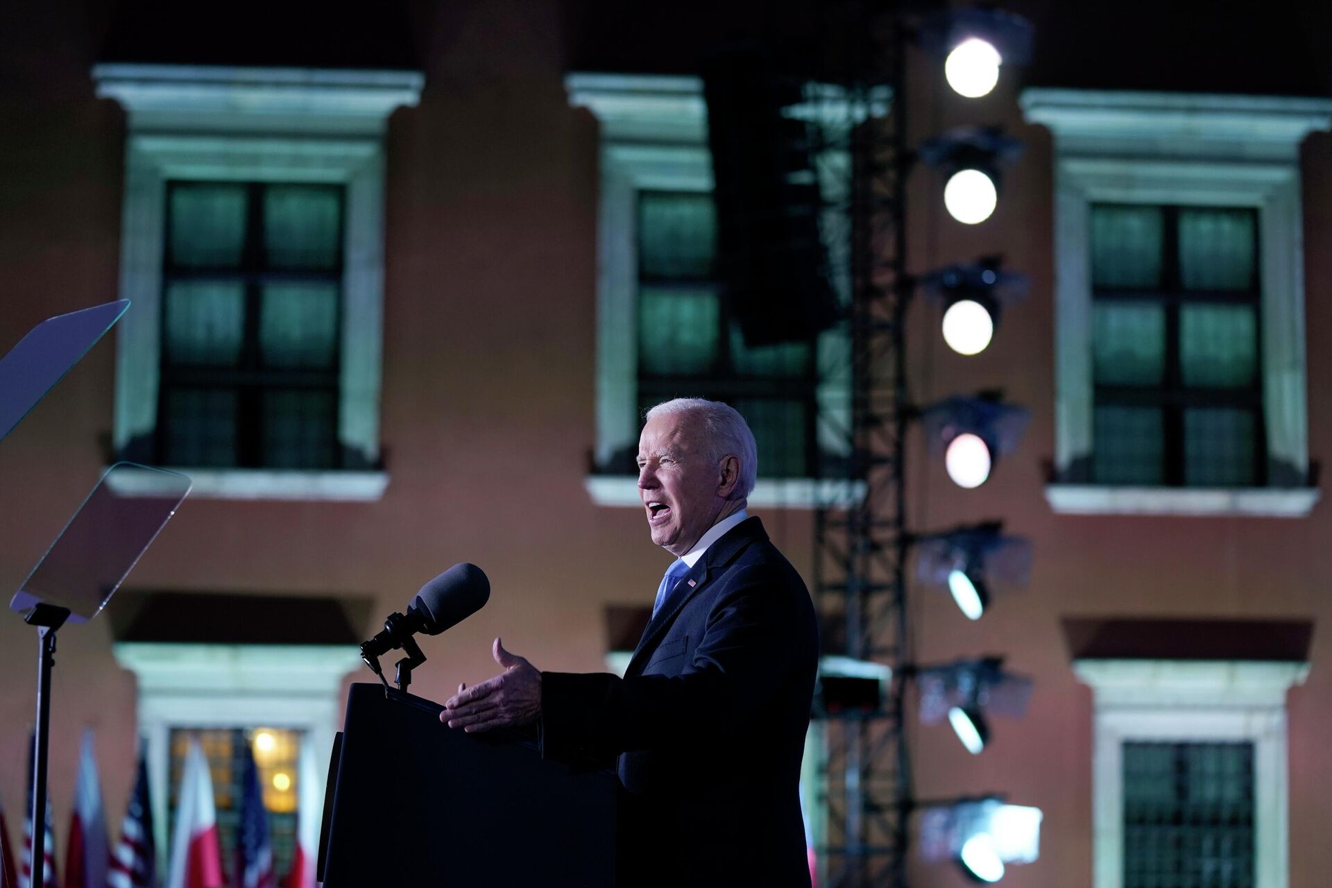 Presidente dos EUA, Joe Biden durante visita a Varsóvia, Polônia, 26 de março de 2022 - Sputnik Brasil, 1920, 05.04.2022