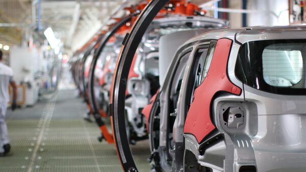 Linha de produção do veículo Renegade, produzido pela Jeep, do grupo Fiat Chrysler, em sua fábrica em Goiana (PE). - Sputnik Brasil