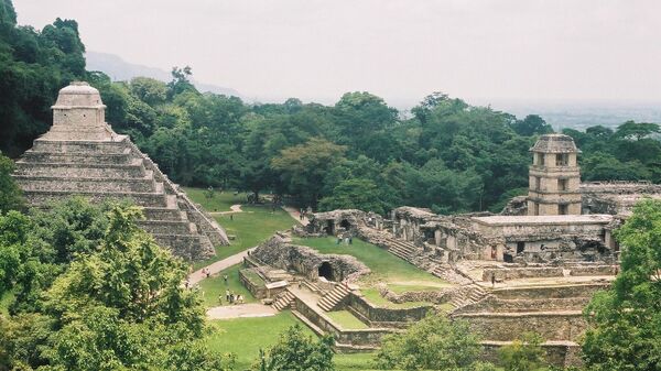 Sítio arqueológico de Palenque, no México - Sputnik Brasil