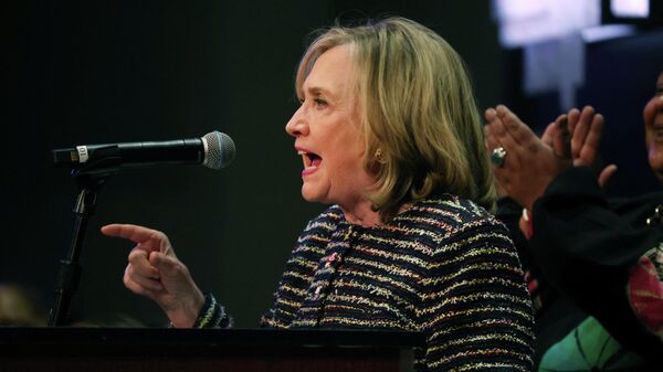 Hillary Clinton fala em convenção em Nova York, EUA, 7 de abril de 2022 - Sputnik Brasil