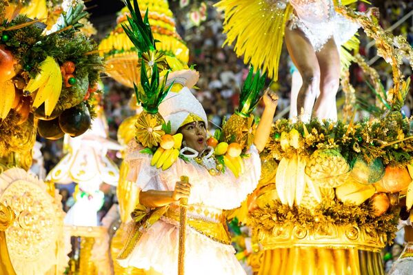 Destaque da Imperatriz Leopoldinense durante desfile no Carnaval no Rio de Janeiro, 23 de abril de 2022 - Sputnik Brasil