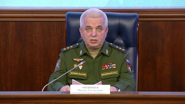 O diretor do Centro Nacional de Gerenciamento de Defesa da Rússia, coronel-general Mikhail Mizintsev, em Moscou, em 5 de março de 2022 (foto de arquivo) - Sputnik Brasil