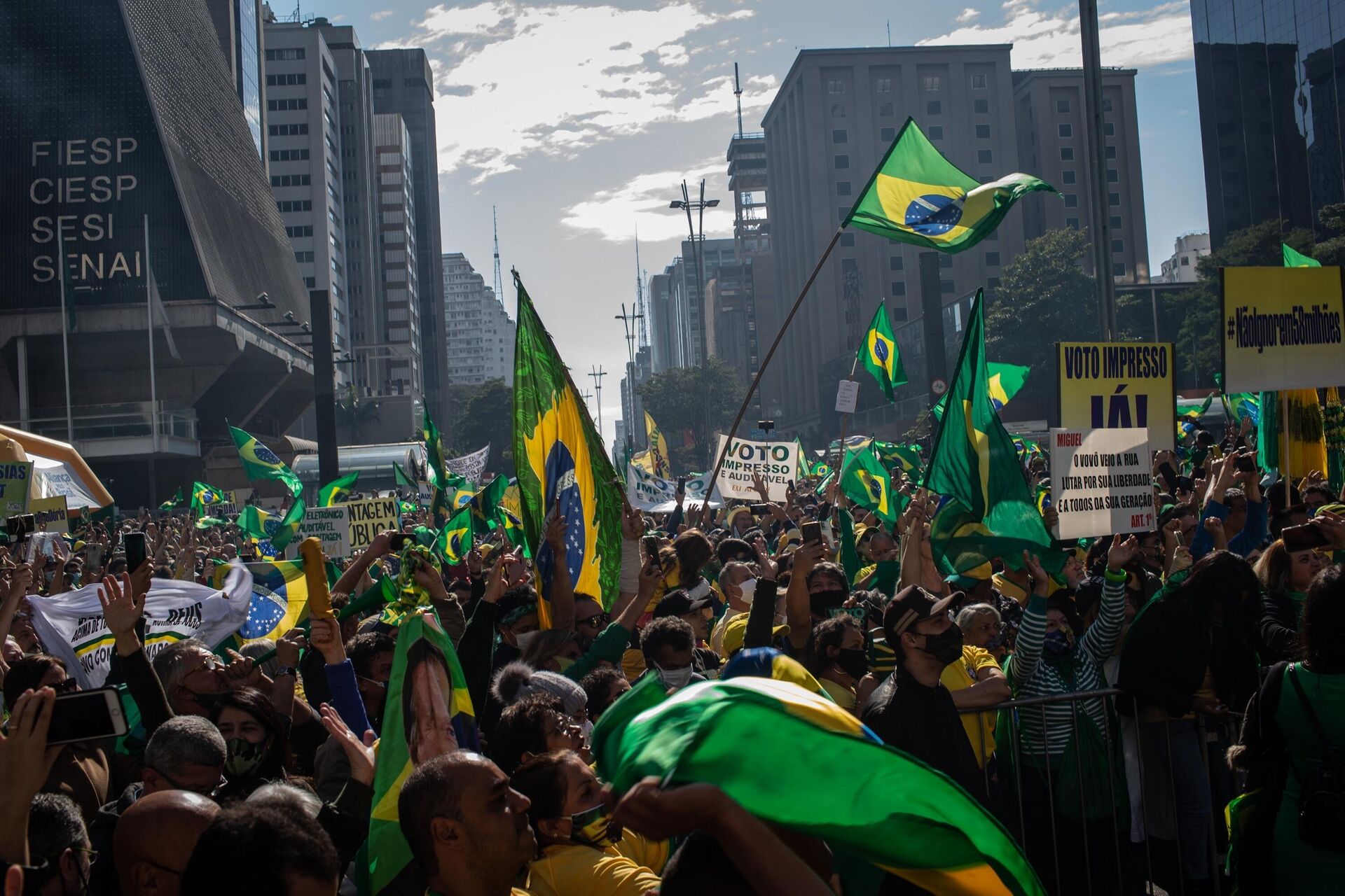 Protesto por voto impresso auditável, convocado por movimentos e parlamentares bolsonaristas , na avenida Paulista,  São Paulo, 1º de agosto de 2021 (foto de arquivo) - Sputnik Brasil, 1920, 14.07.2022