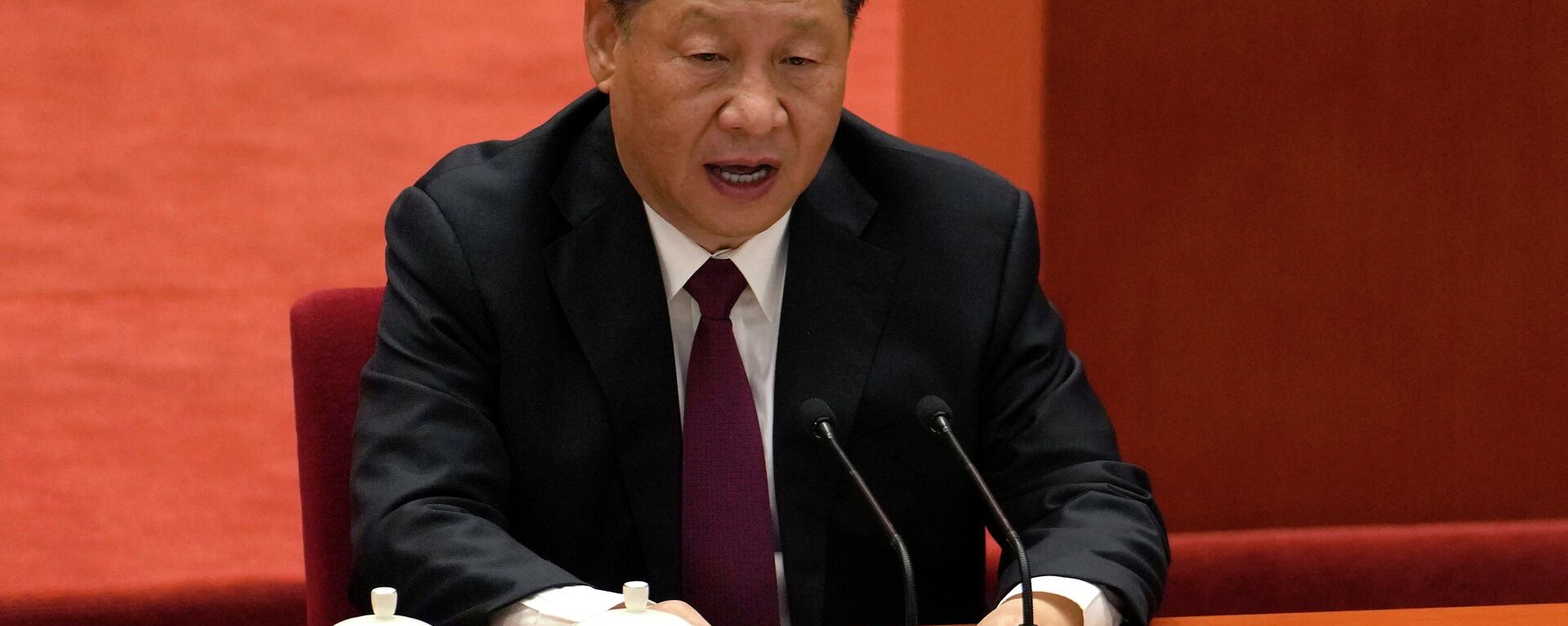 Xi Jinping, presidente chinês, durante cerimônia comemorativa dos Jogos de Inverno e Paraolímpicos no Grande Salão do Povo, praça Tiananmen, Pequim, China, 8 de abril de 2022 - Sputnik Brasil, 1920, 28.06.2022