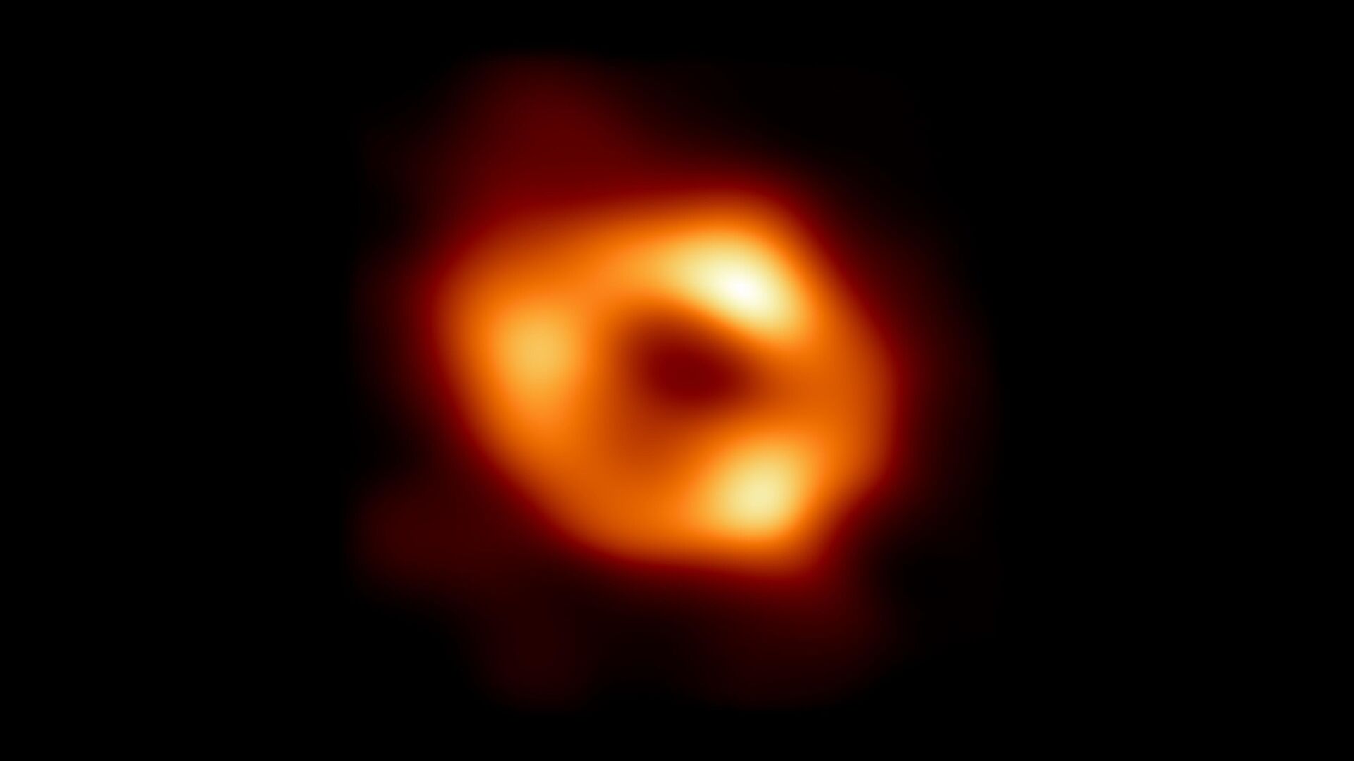 Esta é a primeira imagem de Sagitário A*, o buraco negro supermassivo no centro da nossa galáxia - Sputnik Brasil, 1920, 22.08.2022