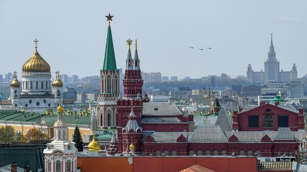 Kremlin (no plano de frente) e Ministério das Relações Exteriores russo (à direita, no plano traseiro) em Moscou, Rússia, foto publicada em 7 de maio de 2022 (foto de arquivo) - Sputnik Brasil