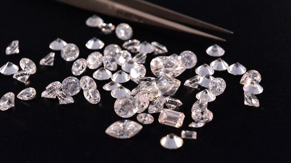 Diamantes (imagem de referência) - Sputnik Brasil