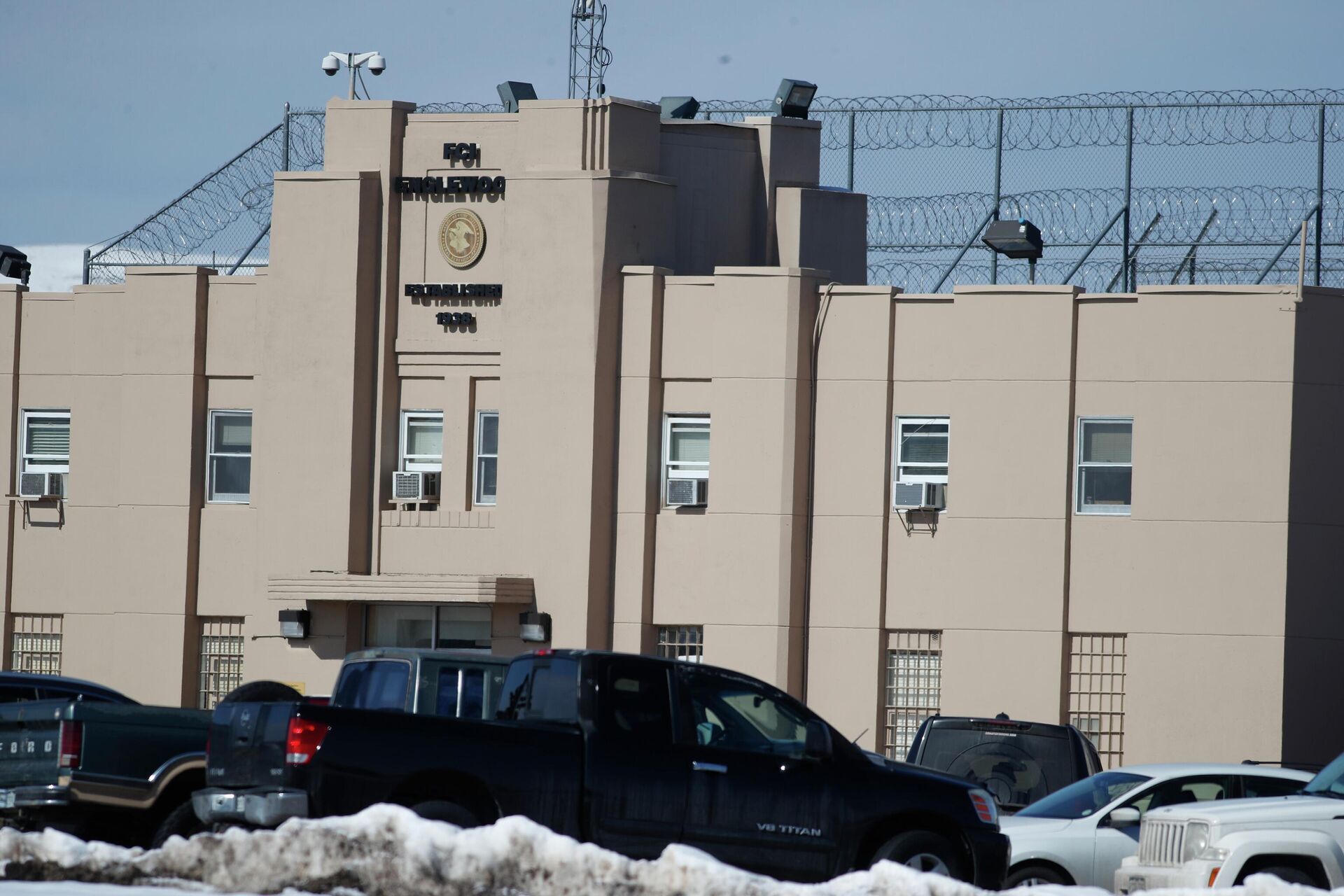 A fachada da prisão federal de Englewood, no estado norte-americano de Colorado, 18 de fevereiro de 2020 - Sputnik Brasil, 1920, 21.05.2022