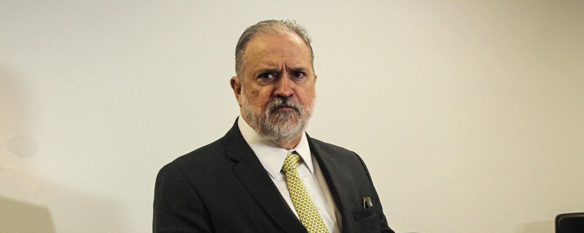 Augusto Aras, procurador-geral da República, participa de reunião com membros do Ministério Público Federal (MPF) sobre violações de direitos indígenas, na sede do MPF no Pará, em Belém, em 6 de maio de 2022 - Sputnik Brasil, 1920, 23.05.2022