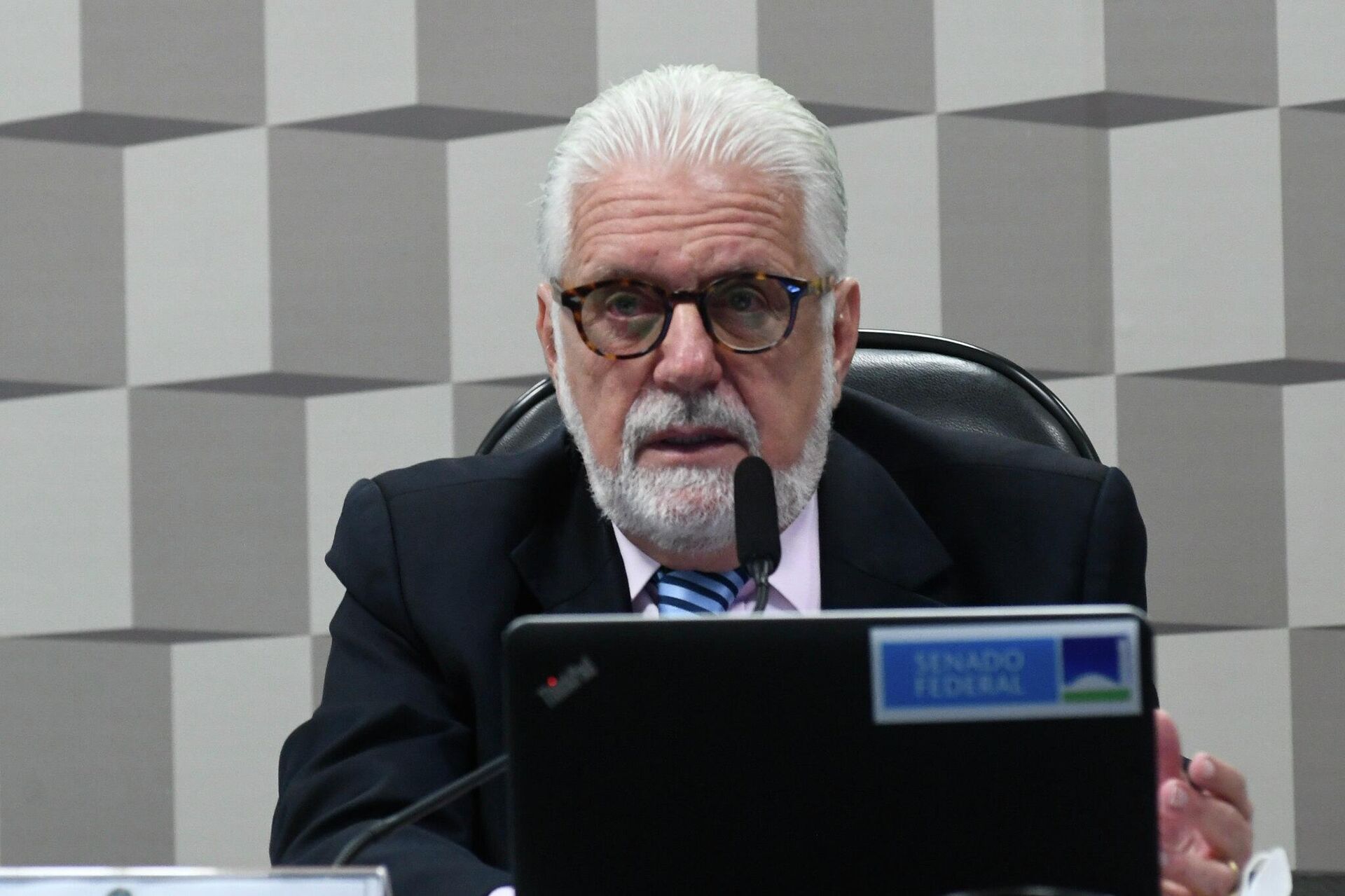 Senador Jaques Wagner (PT-BA) conduz reunião no Senado, 25 de maio de 2022 
 - Sputnik Brasil, 1920, 25.05.2022