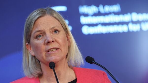 A primeira-ministra da Suécia, Magdalena Andersson, participa de coletiva de imprensa em Varsóvia, na Polônia, em 5 de maio de 2022 - Sputnik Brasil
