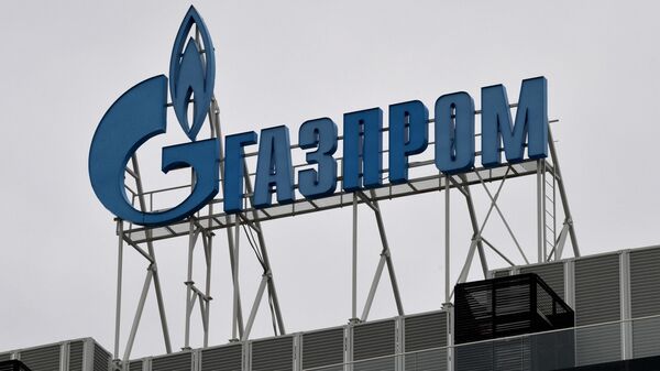 Logotipo da empresa estatal russa Gazprom em São Petersburgo, Rússia, em 26 de outubro de 2021 - Sputnik Brasil