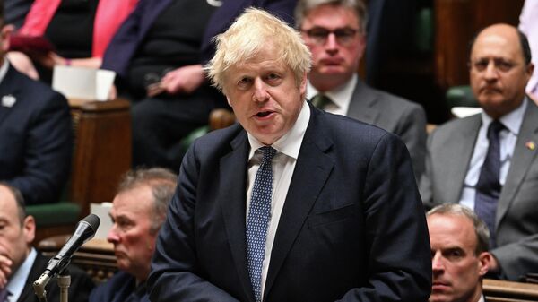 Primeiro-ministro britânico, Boris Johnson, fala durante sessão semanal na Câmara dos Comuns, em Londres, em 15 de junho de 2022 (foto de arquivo) - Sputnik Brasil