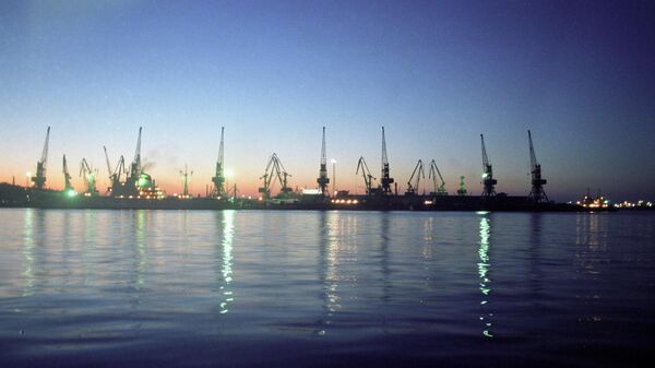 Porto marítimo de Odessa, no noroeste da Crimeia, às margens do mar Negro, em 10 de outubro de 1990 - Sputnik Brasil