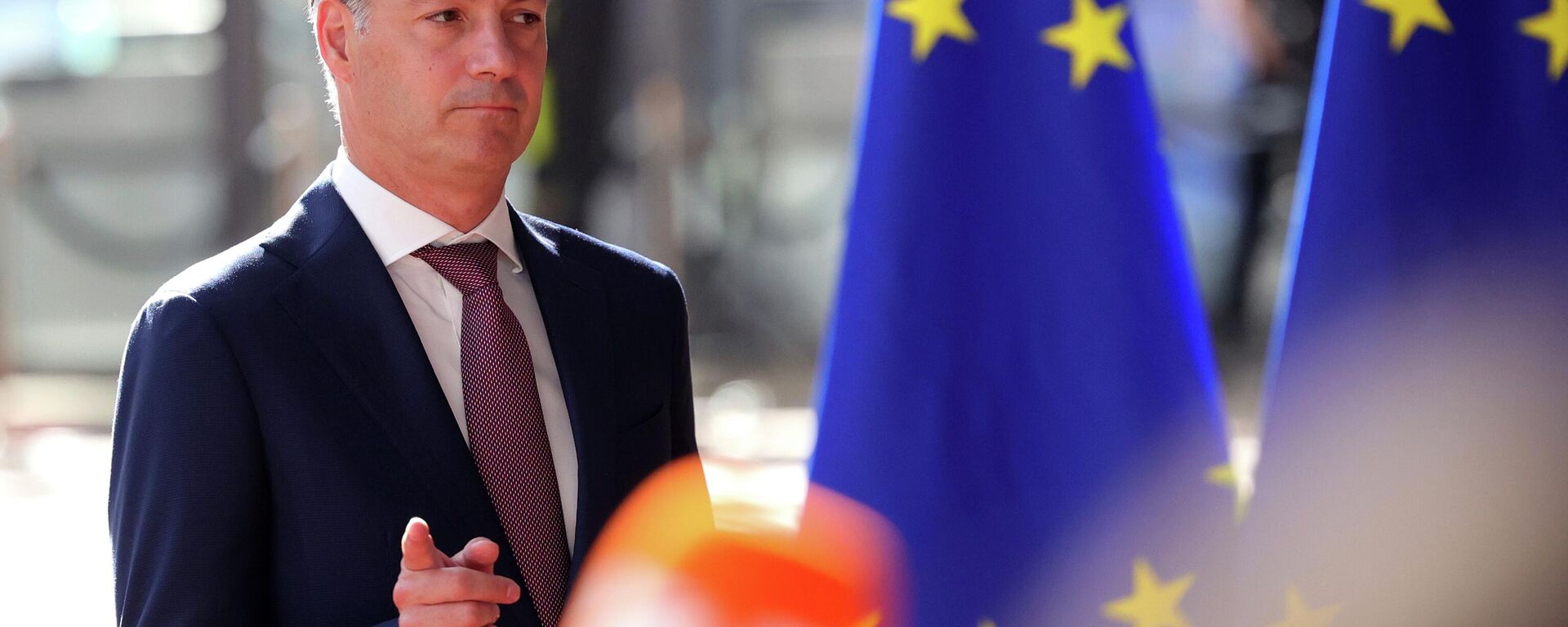 O primeiro-ministro da Bélgica, Alexander De Croo, chega para a cúpula da União Europeia (UE) em Bruxelas, 23 de junho de 2022 - Sputnik Brasil, 1920, 23.06.2022