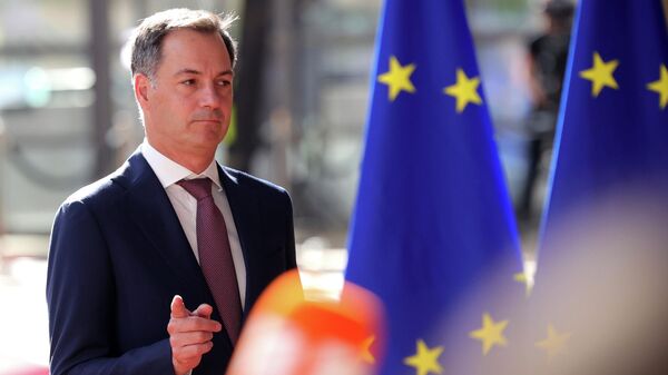 O primeiro-ministro da Bélgica, Alexander De Croo, chega para a cúpula da União Europeia (UE) em Bruxelas, 23 de junho de 2022 - Sputnik Brasil