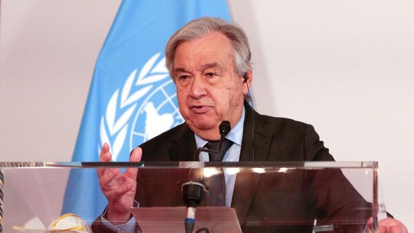 O secretário-geral da Organização das Nações Unidas (ONU), António Guterres, fala durante coletiva de imprensa em Viena, Áustria, 11 de maio de 2022 - Sputnik Brasil