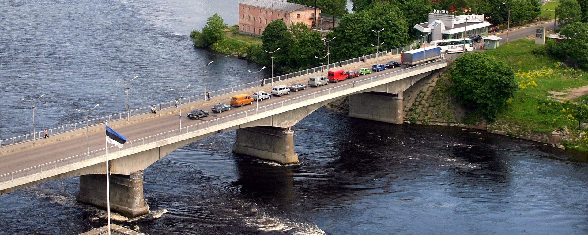 Ponte entre a cidade estoniana de Narva e a russa Ivangorod - Sputnik Brasil, 1920, 01.07.2022
