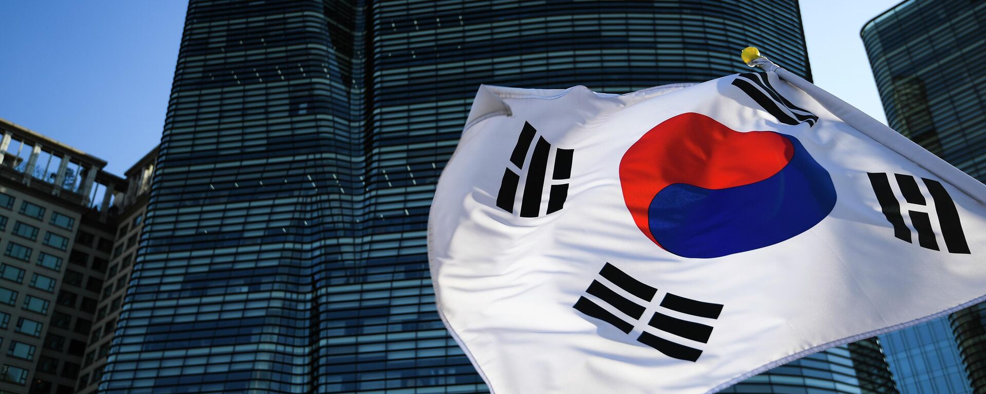 Bandeira da República da Coreia, Seul, 25 de fevereiro de 2017 - Sputnik Brasil, 1920, 21.07.2022