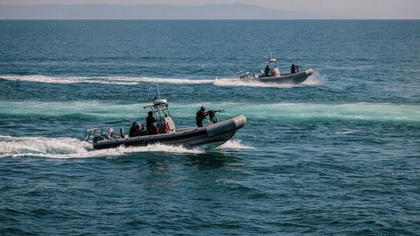 Pessoal da Marinha da Búlgaria participa de exercício marítimo multinacional Sea Breeze 2022 no mar Negro, 22 de julho de 2022 - Sputnik Brasil