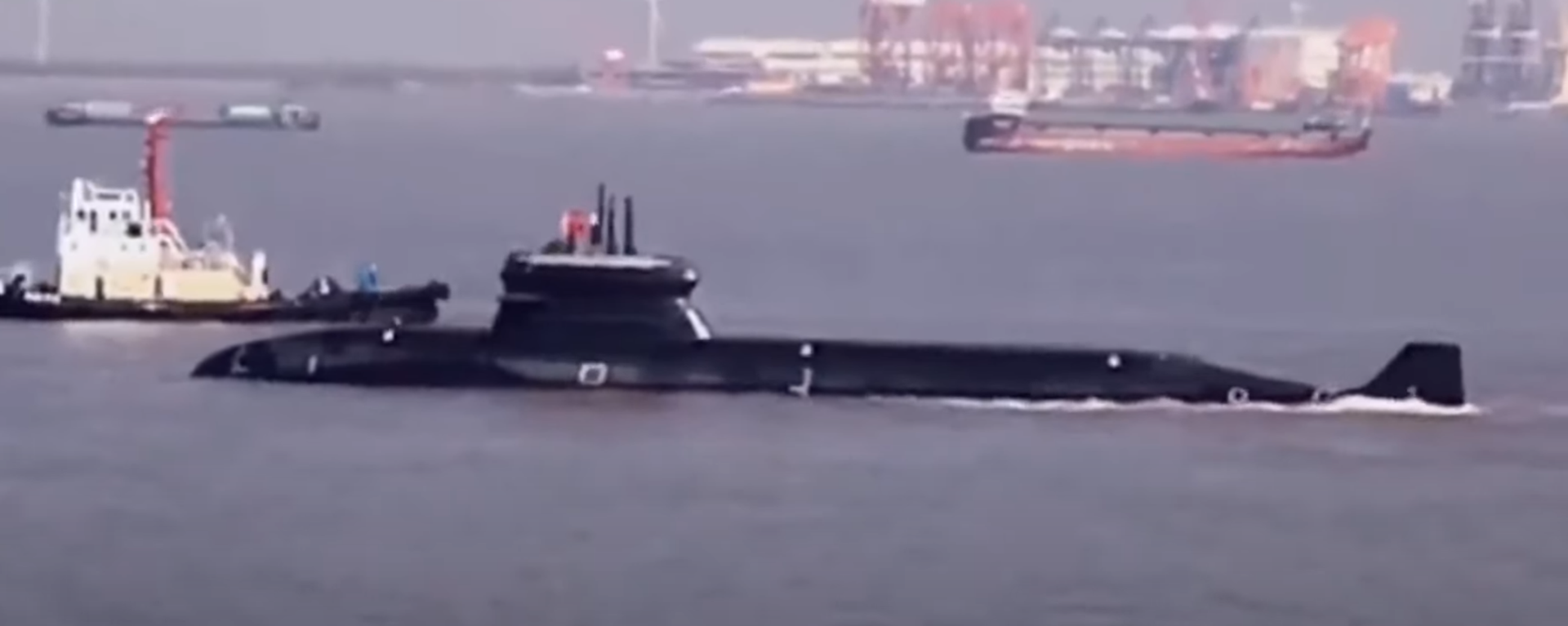 Suposto submarino Type 039 em Xangai, foto publicada em 2021 - Sputnik Brasil, 1920, 23.07.2022