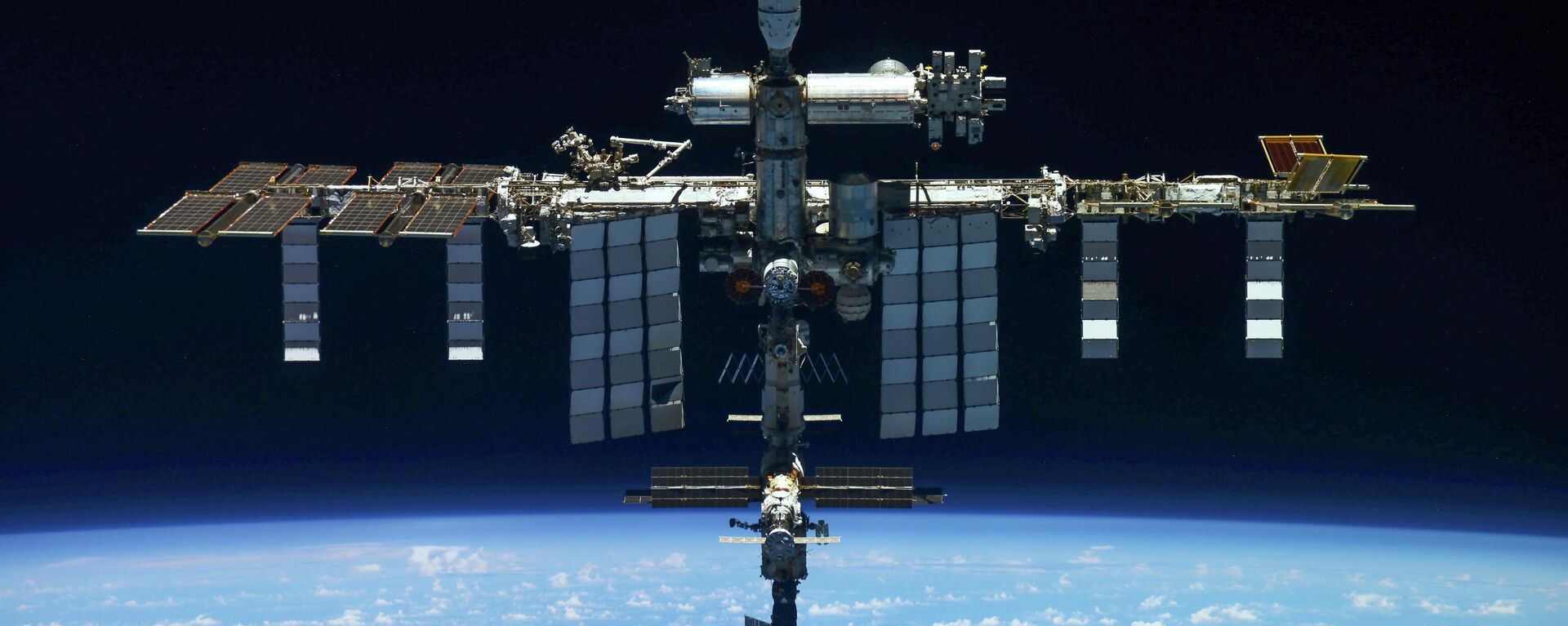 Estação Espacial Internacional orbitando sobre a Terra em 30 de março de 2022 - Sputnik Brasil, 1920, 26.07.2022