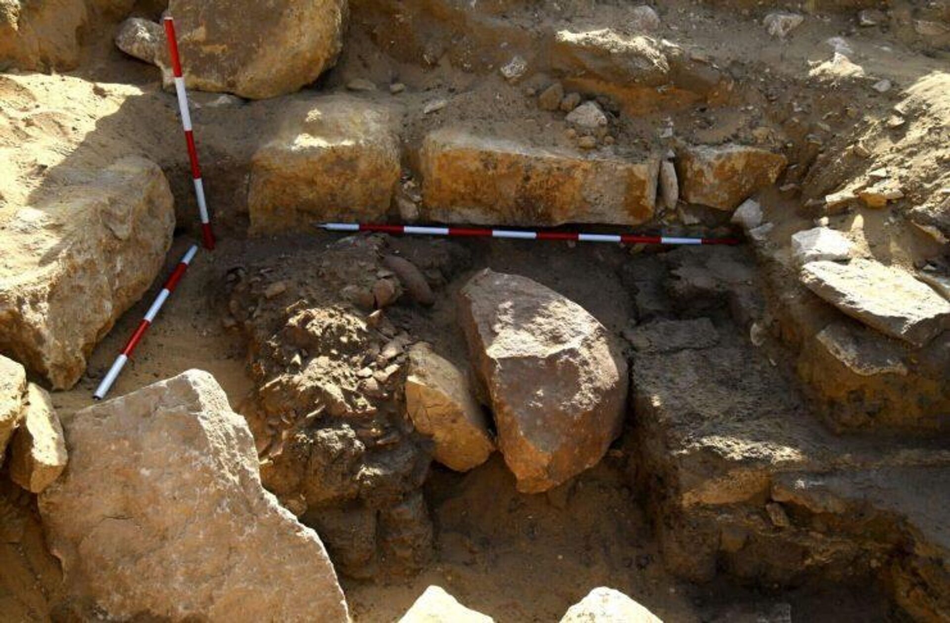 Escavações arqueológicas em Abusir, no Egito  - Sputnik Brasil, 1920, 02.08.2022