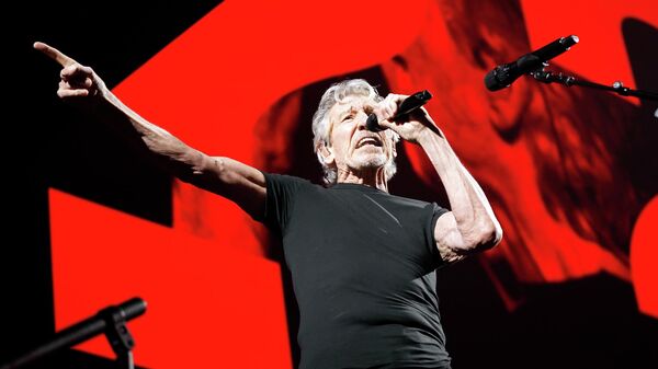 Roger Waters se apresenta em show da turnê This Is Not A Drill, em Chicago, nos EUA - Sputnik Brasil