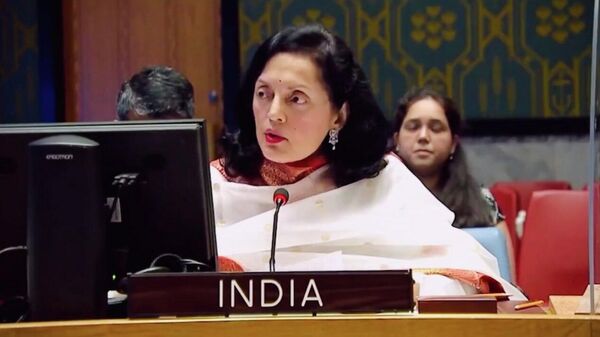 Embaixadora da Índia na ONU, Ruchira Kamboj, fala na reunião do Conselho de Segurança da ONU (CSNU) sobre terrorismo - Sputnik Brasil