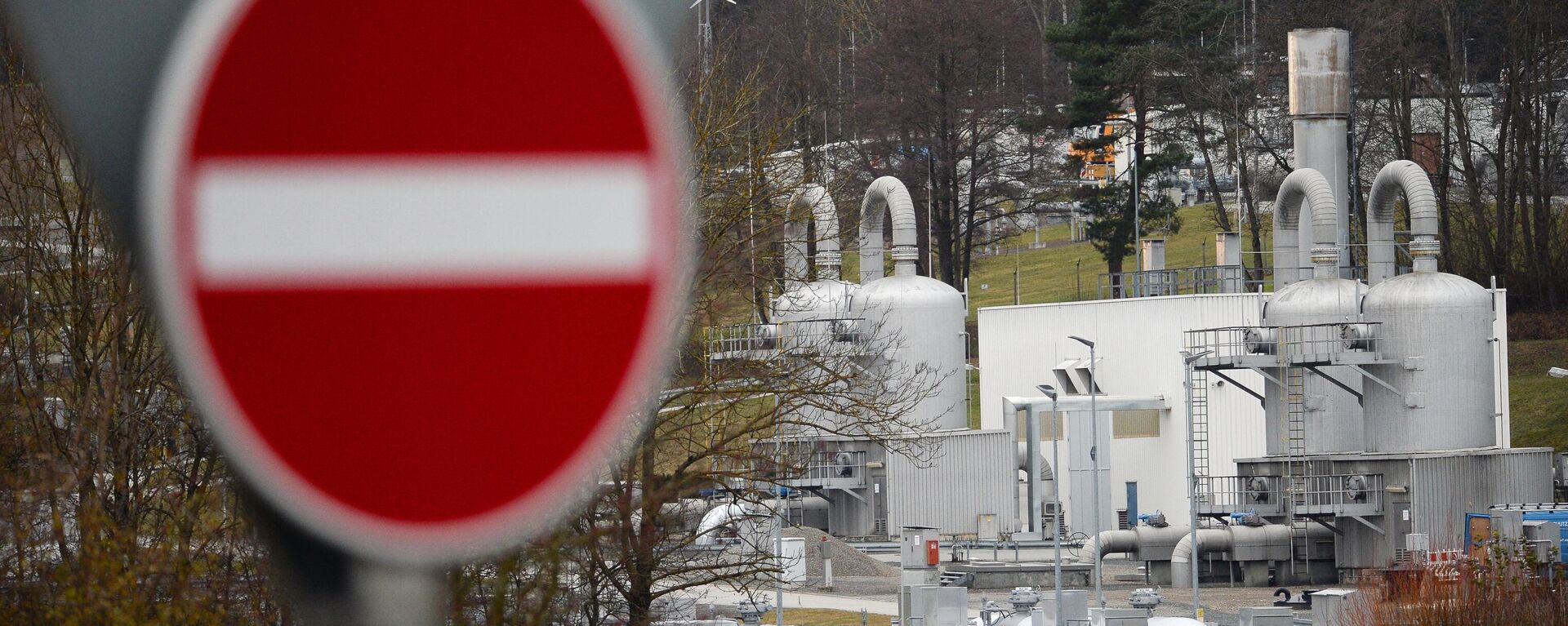Estação de compressão de gás Gascade na fronteira entre a Alemanha e a República Tcheca, 24 de novembro de 2021 - Sputnik Brasil, 1920, 03.09.2022