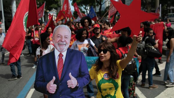 Apoiadores do ex-presidente Lula celebram o Dia da Independência, Rio de Janeiro, 7 de setembro de 2022 - Sputnik Brasil