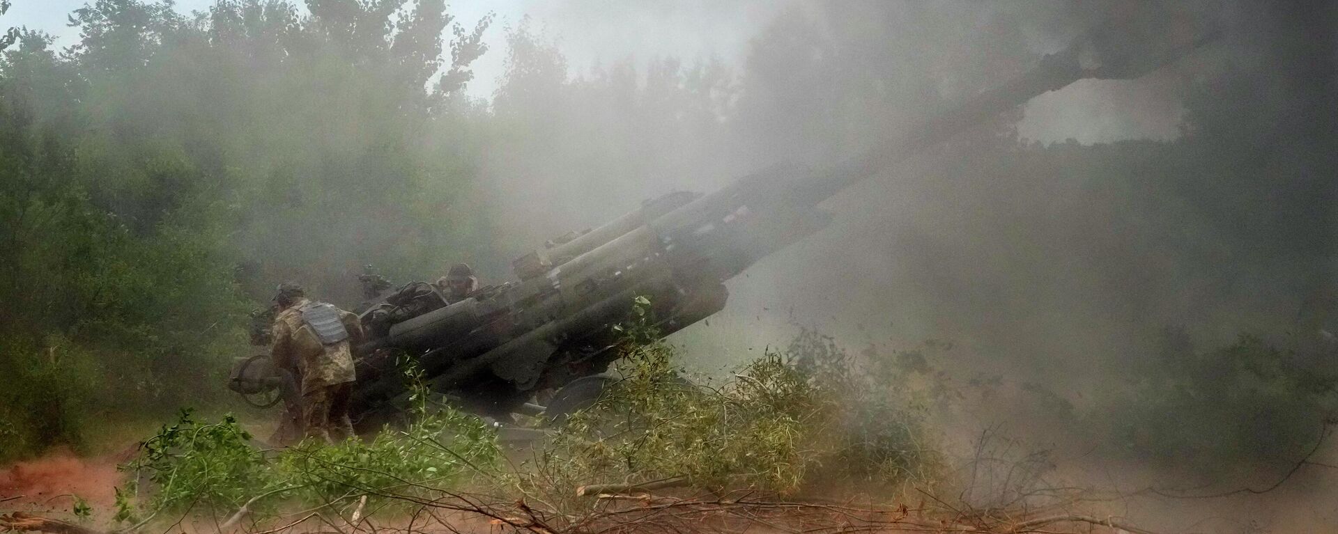Militares ucranianos disparam contra posições russas com obuseiro M-777 na região de Donetsk, 18 de junho de 2022 (foto de arquivo).  - Sputnik Brasil, 1920, 19.10.2022