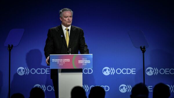 O secretário-geral da OCDE, Mathias Cormann, fala durante uma reunião ministerial na Organização para Cooperação e Desenvolvimento Econômico (OCDE) na sede da OCDE em Paris, em 9 de junho de 2022  - Sputnik Brasil