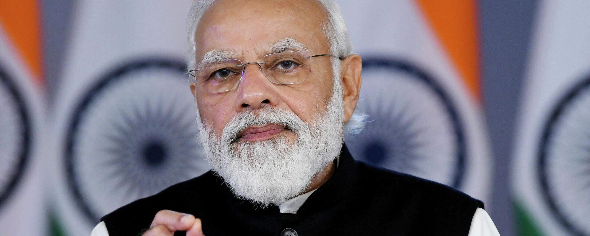 Primeiro-ministro indiano, Narendra Modi, abordando a Agenda Davos 2022 por meio de reunião virtual, em Nova Deli, na Índia, em 17 de janeiro de 2022 (foto divulgada pela assessoria de imprensa da Índia) - Sputnik Brasil, 1920, 18.10.2022