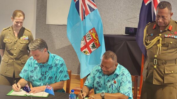 Fiji e Austrália assinam Acordo de Status de Forças, 20 de outubro de 2022 - Sputnik Brasil