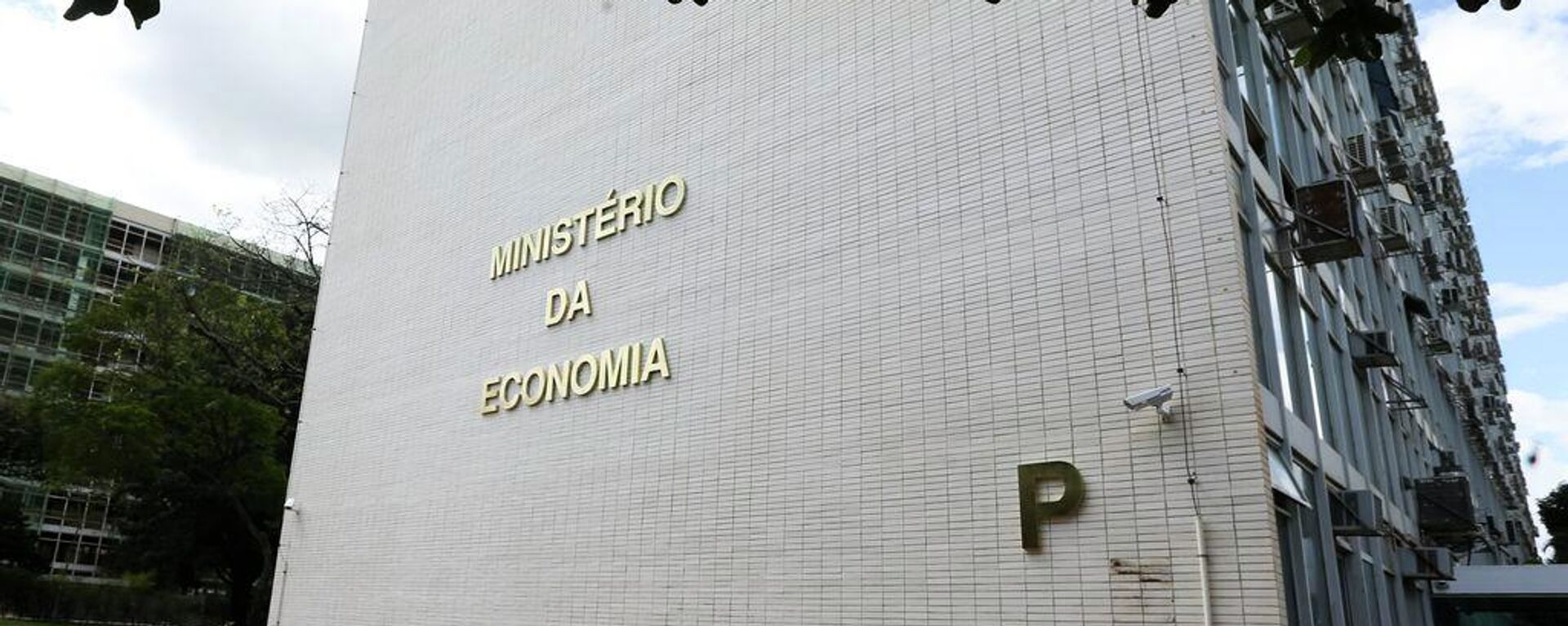 Fachada do Ministério da Economia, em Brasília - Sputnik Brasil, 1920, 20.10.2022