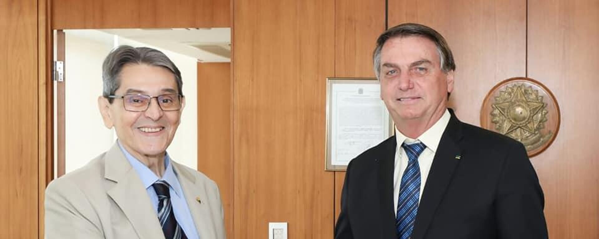 Jair Bolsonaro recebe o ex-deputado Roberto Jefferson em Brasília, em 2 de setembro de 2020 - Sputnik Brasil, 1920, 24.10.2022
