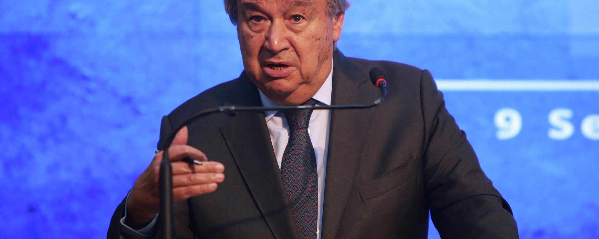 O secretário-geral das Nações Unidas, Antonio Guterres, fala durante uma entrevista coletiva no Ministério das Relações Exteriores em Islamabad em 9 de setembro de 2022 - Sputnik Brasil, 1920, 03.11.2022