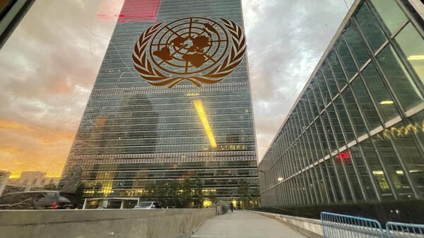 Edifício que sedia a Organização das Nações Unidas (ONU) visto a partir do salão da Assembleia Geral, em 21 de setembro de 2021 - Sputnik Brasil